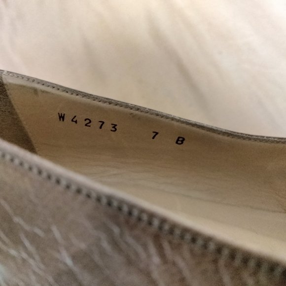 VINTAGE GENTLE & CLASSY USED COLE HANN BOW WEDGE PUMP SHOES 7B - TAN LEATHER - Picture 6 of 6